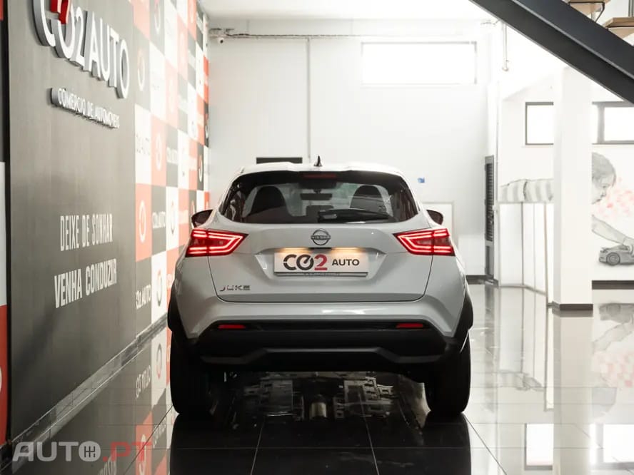 Nissan Juke 1.0 DIG-T N-Connecta