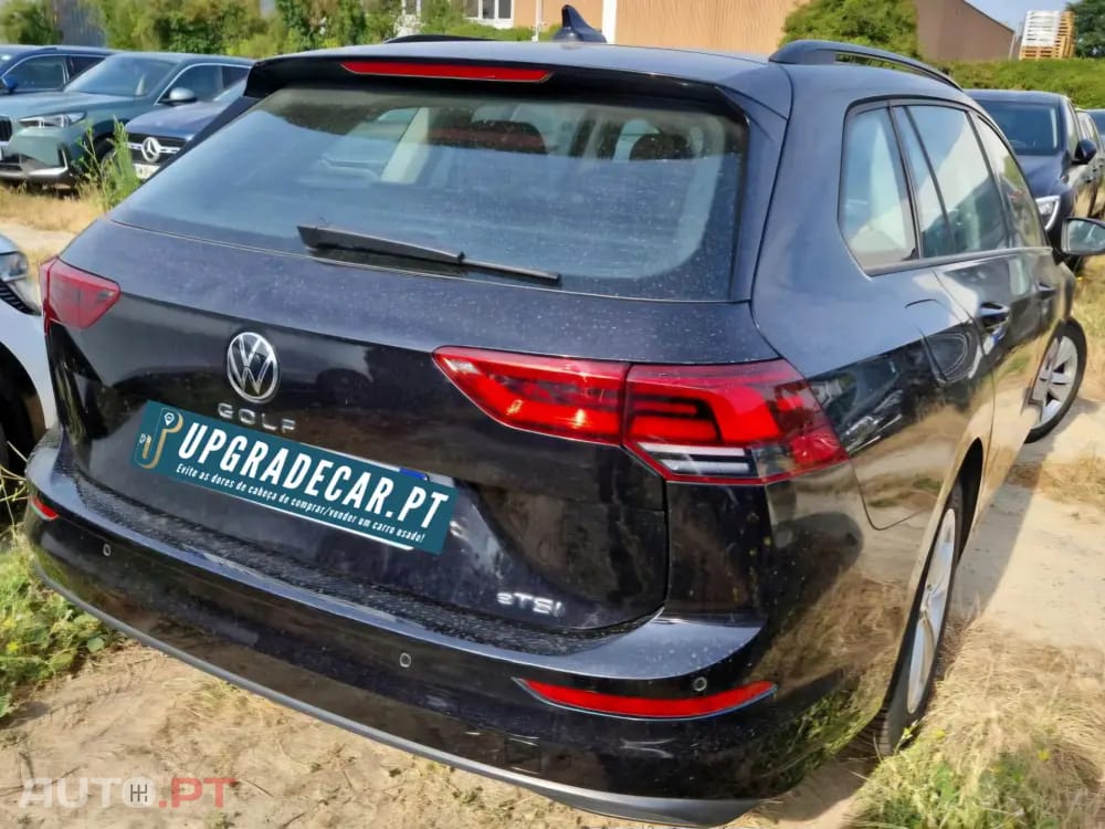Volkswagen Golf Variant 1.0 eTSI OPF DSG Life