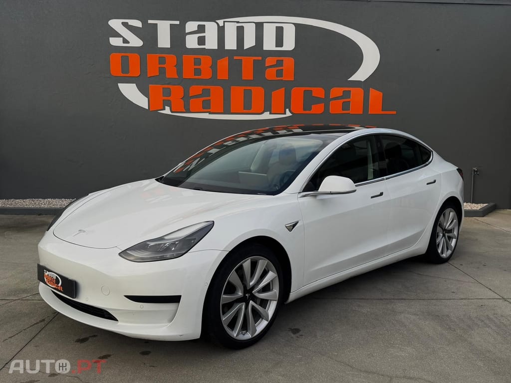 Tesla Model 3 Standard Range Plus RWD