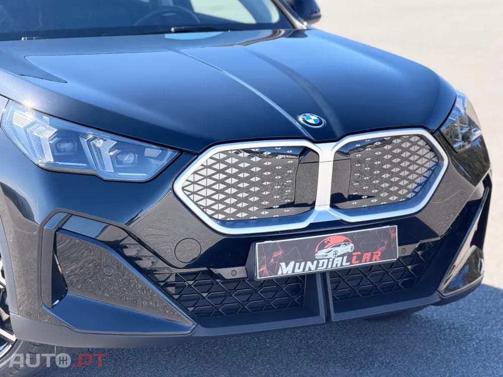 BMW iX2 eDrive20