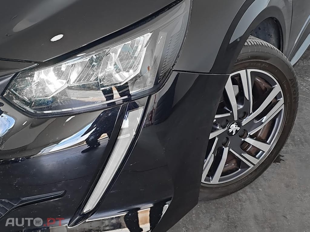 Peugeot 208 1.2 PureTech Allure Pack