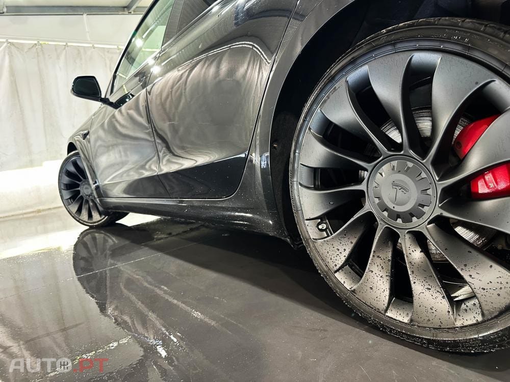 Tesla Model 3 Performance Dual Motor AWD