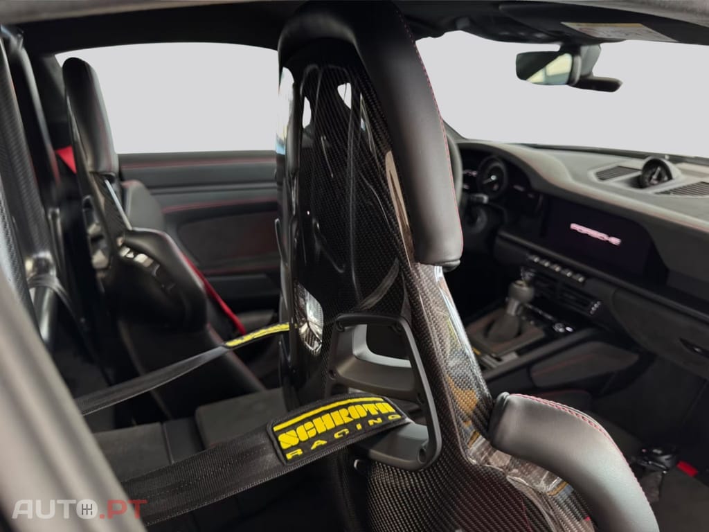 Porsche 992 GT3 RS 