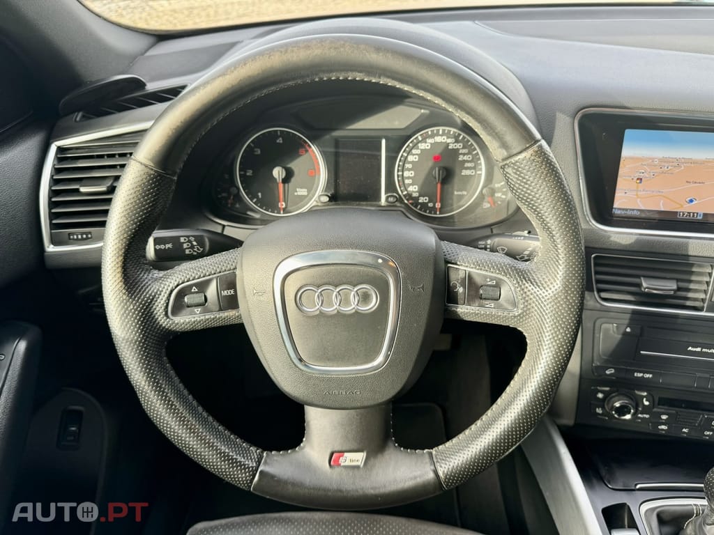 Audi Q5 2.0 TDi quattro S-line