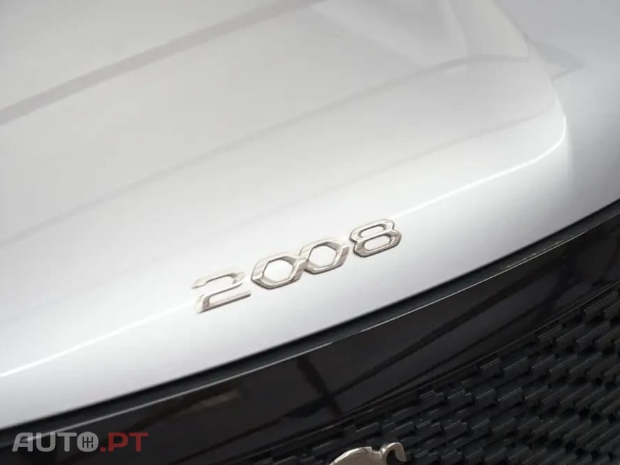 Peugeot 2008 1.2 PureTech Allure