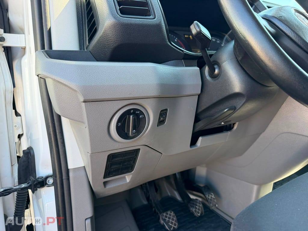 Volkswagen Crafter 2.0 TDI CD Longo