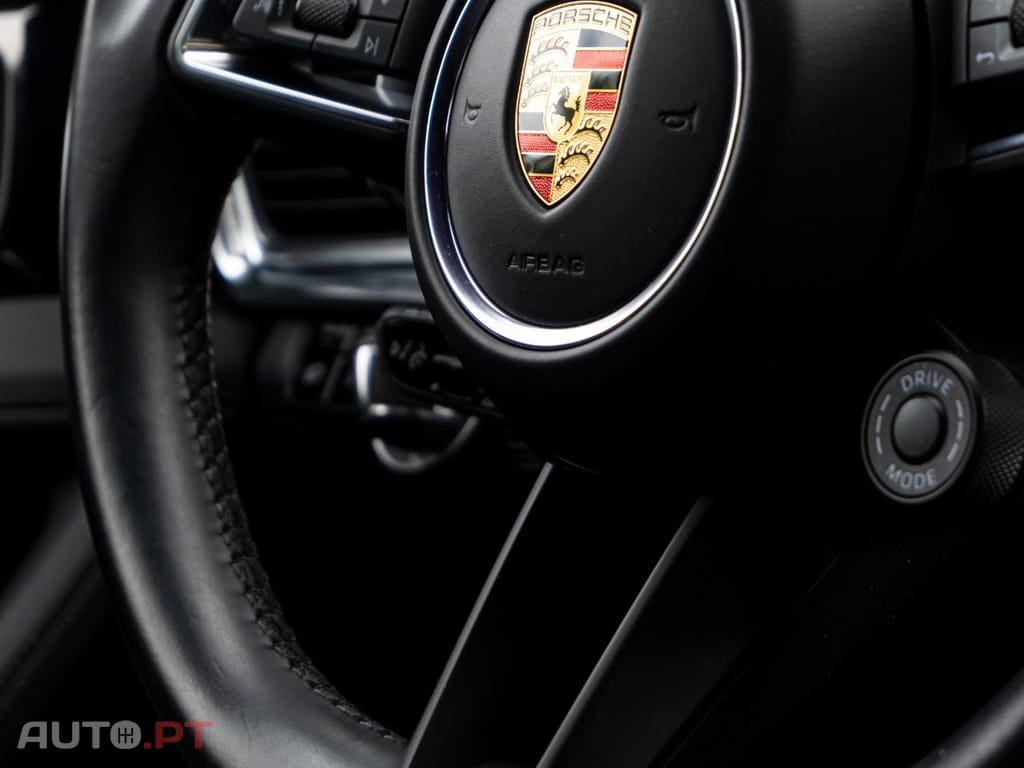 Porsche Panamera 4e