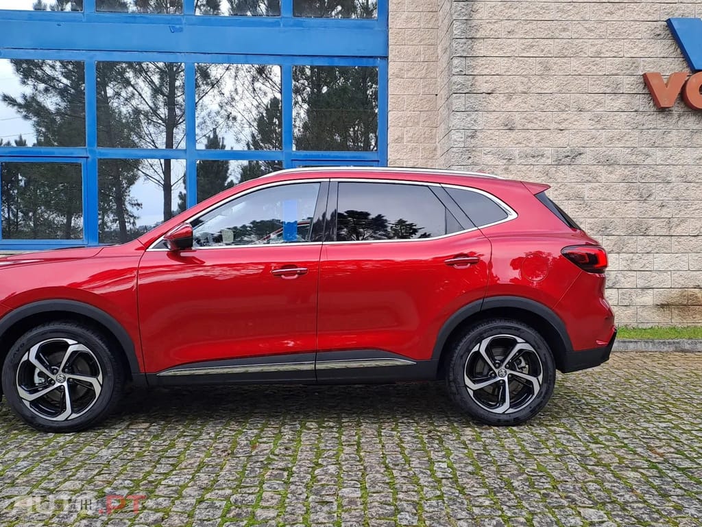 MG EHS 1.5 T-GDI Plug-in Hybrid Luxury