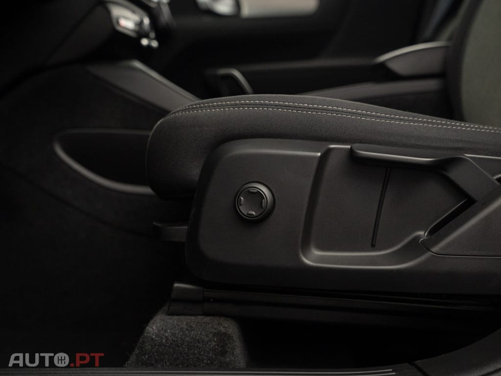 Volvo XC40 1.5 T5 PHEV Inscription Expression