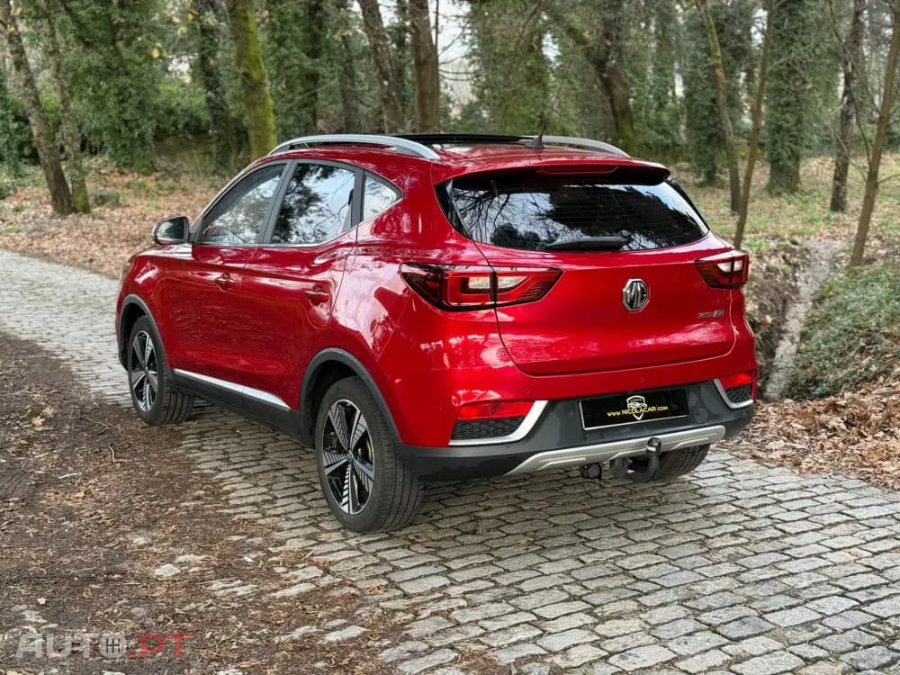 MG ZS Outro