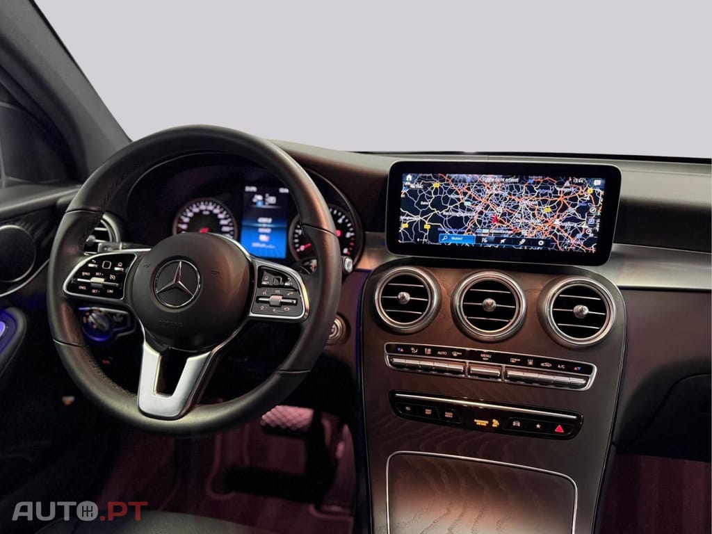 Mercedes-Benz GLC 300 de 4M I.V.A DEDUTÍVEL 