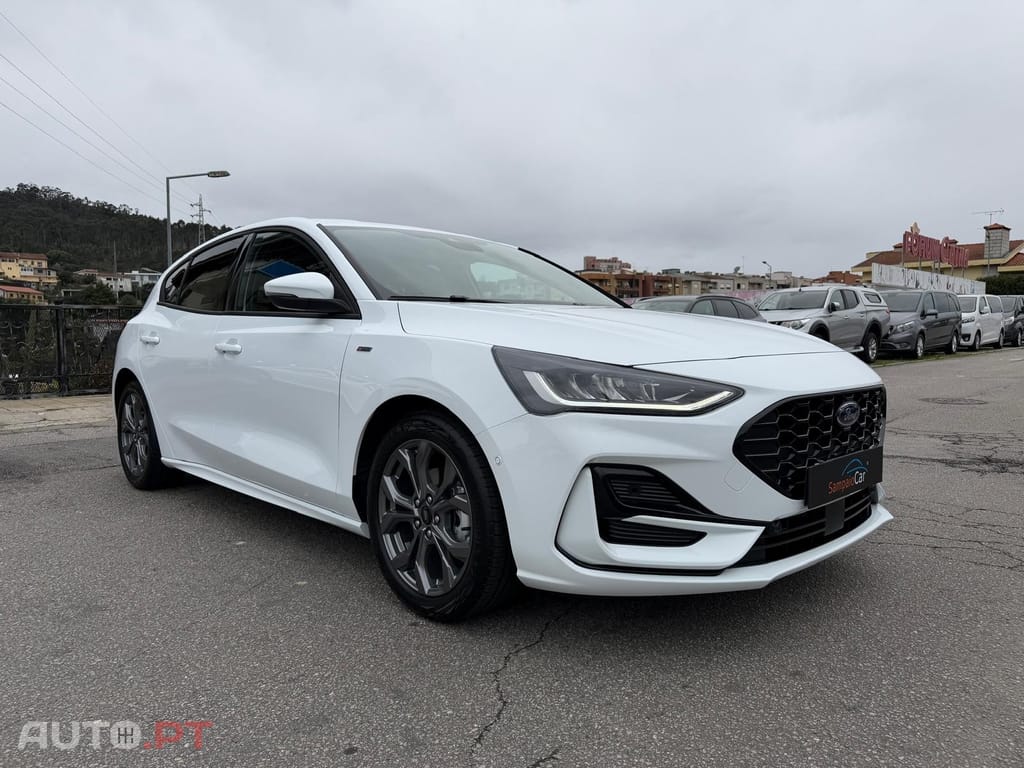 Ford Focus 1.0 EcoBoost MHEV ST-Line