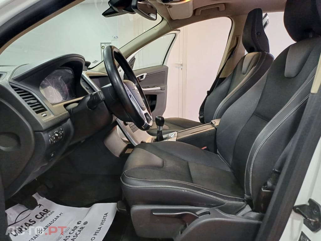Volvo XC60 2.4 D Drive Summum