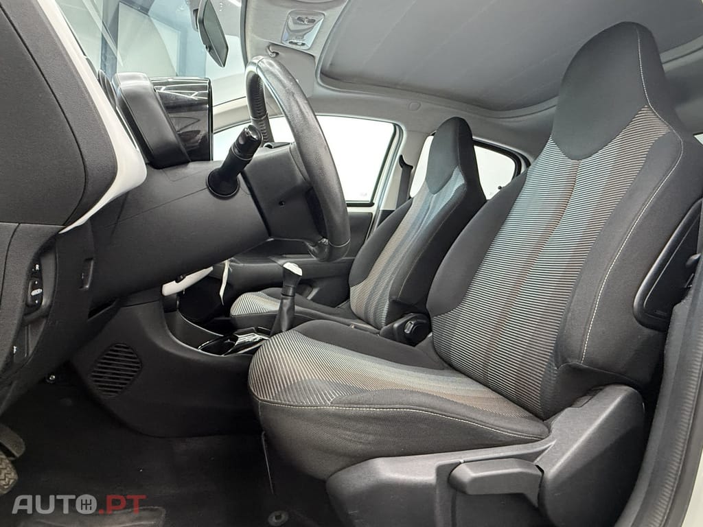 Peugeot 108 1.2 VTi Allure