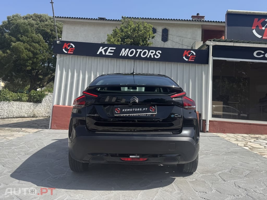 Citroën e-C4 50 kWh E-Series Collection — fotografia 9