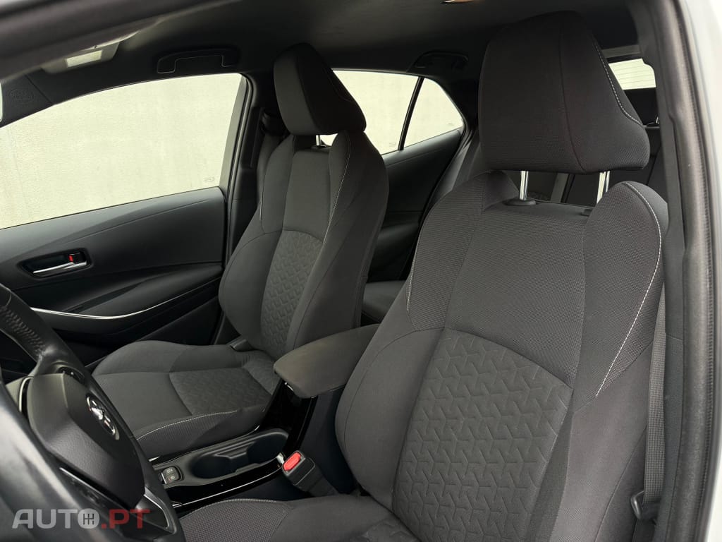 Toyota Corolla 1.8 Hybrid Active