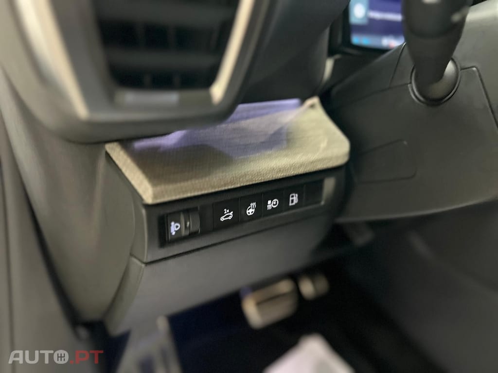 Citroen C5 X 1.6 Hybrid Shine Pack e-EAT8