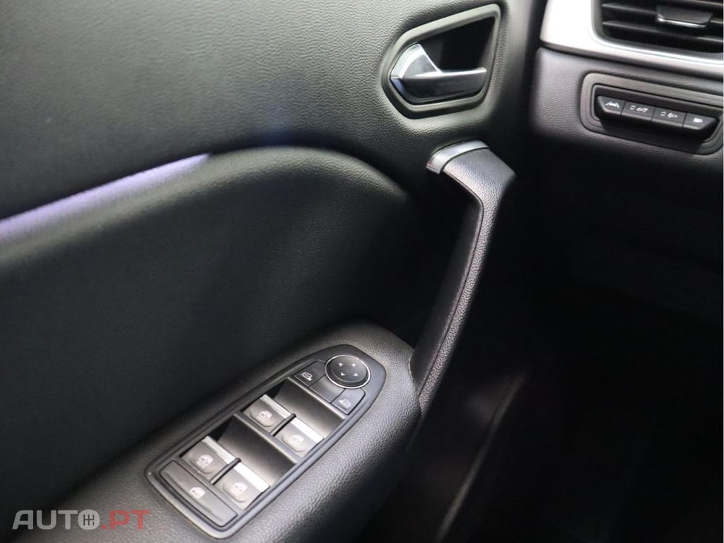 Renault Captur E-Tech Híbrido Plug-In techno
