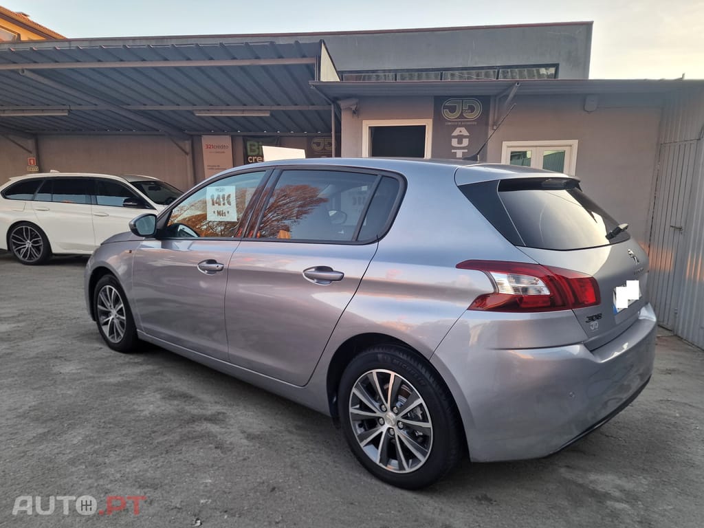 Peugeot 308 1.2T 110cv Style