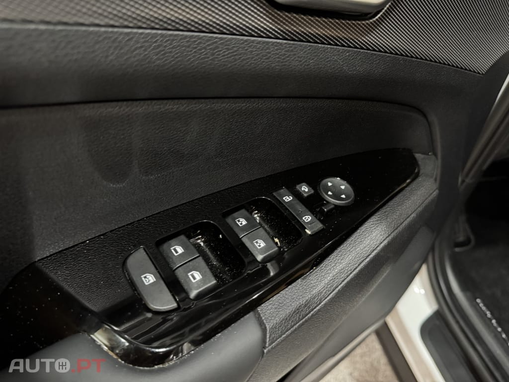 Kia Sportage 1.6 T-GDi HEV Tech