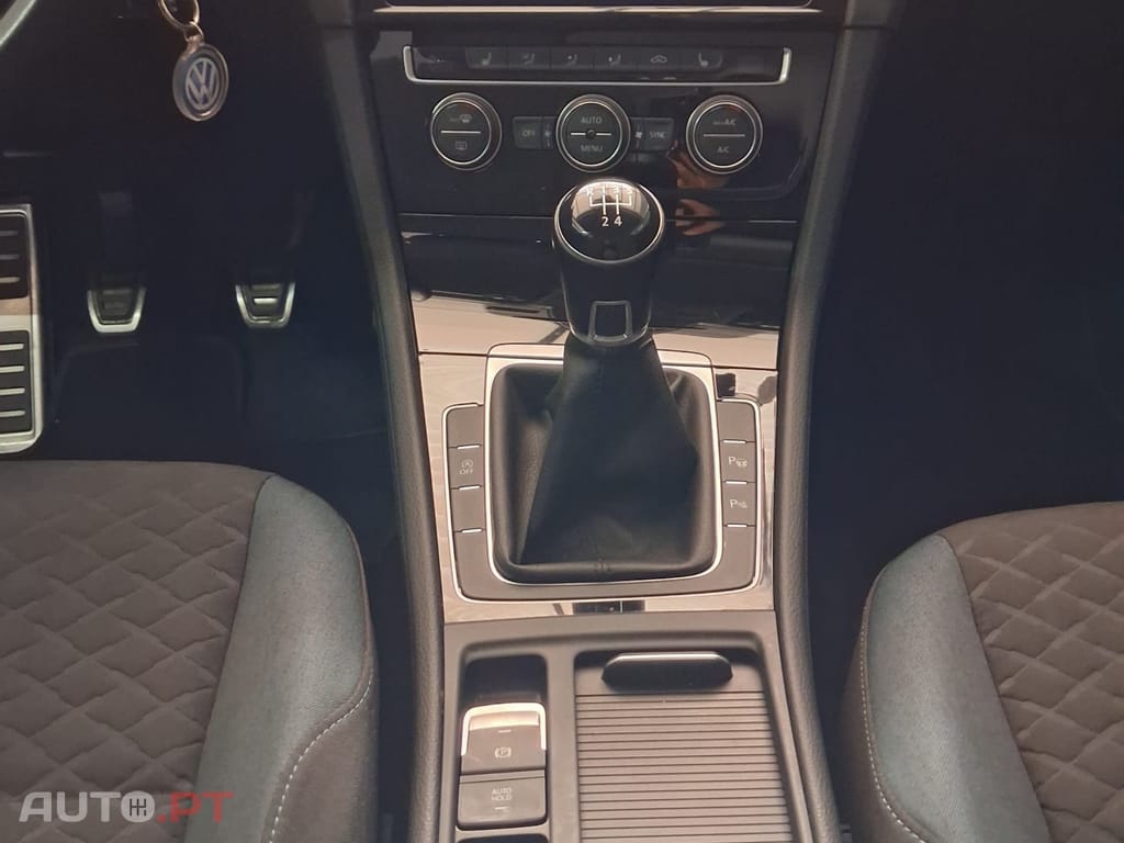 Volkswagen Golf 1.6 TDi IQ.DRIVE