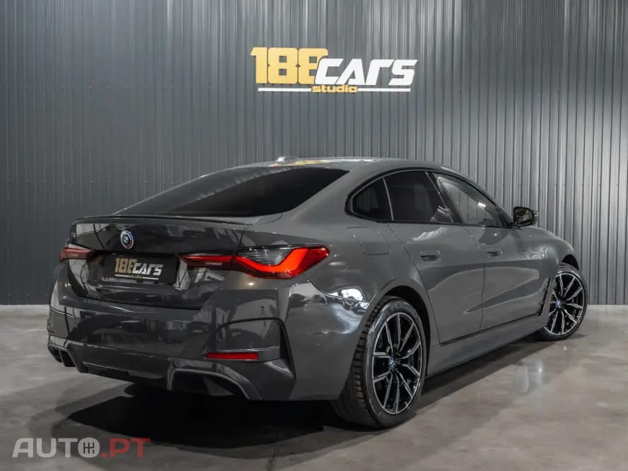 BMW i4 eDrive40 Pack Desportivo M Pro