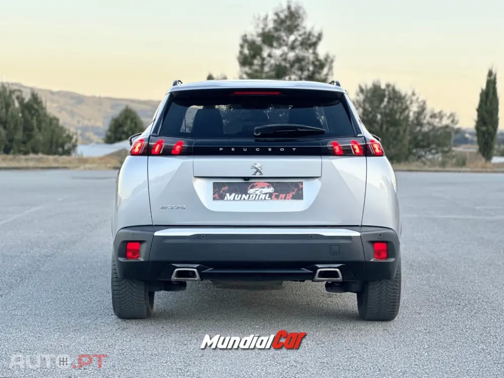 Peugeot 2008 1.2 PureTech Allure EAT8