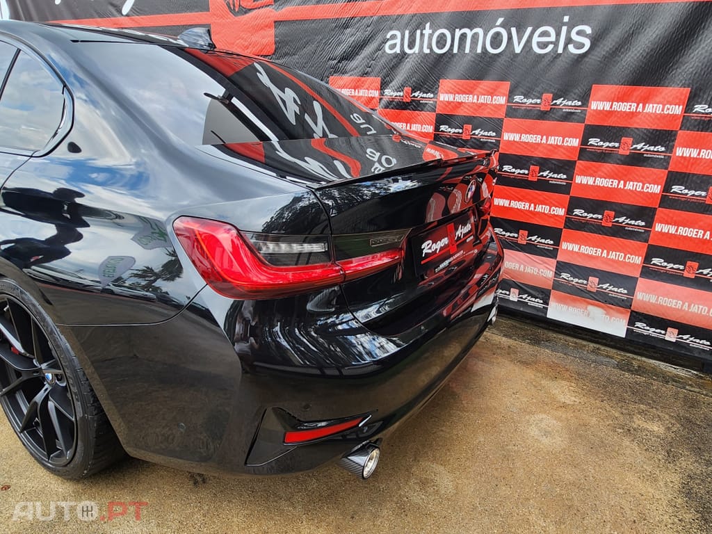 BMW 330 e Line Sport Auto