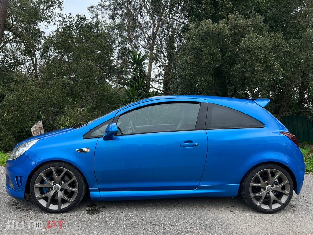 Opel Corsa OPC 192CV