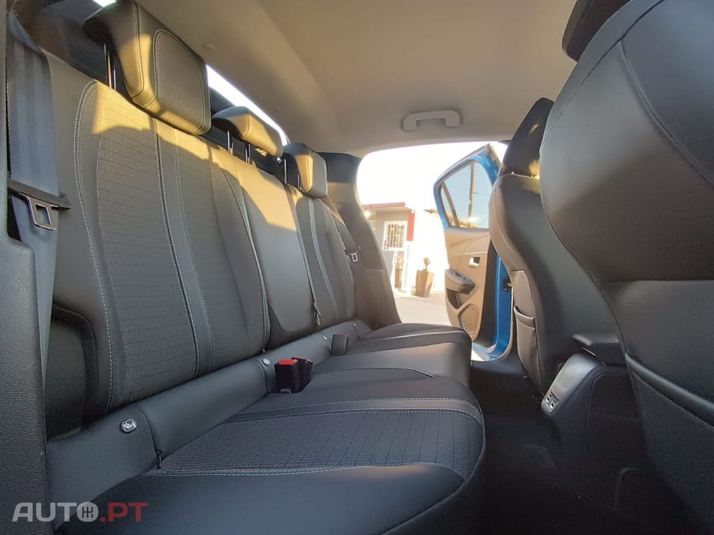 Peugeot 208 1.5 BlueHDi Allure