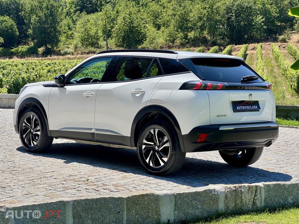 Peugeot 2008 1.5 BlueHDi Allure Pack