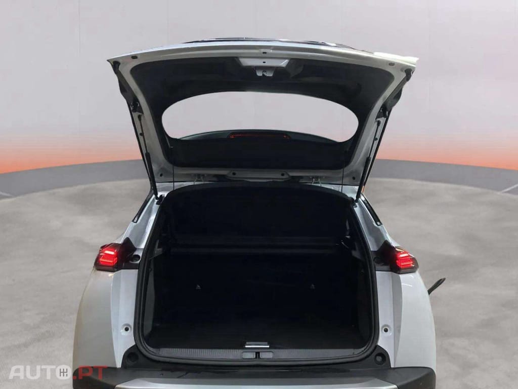 Peugeot 2008 1.2 PureTech Allure