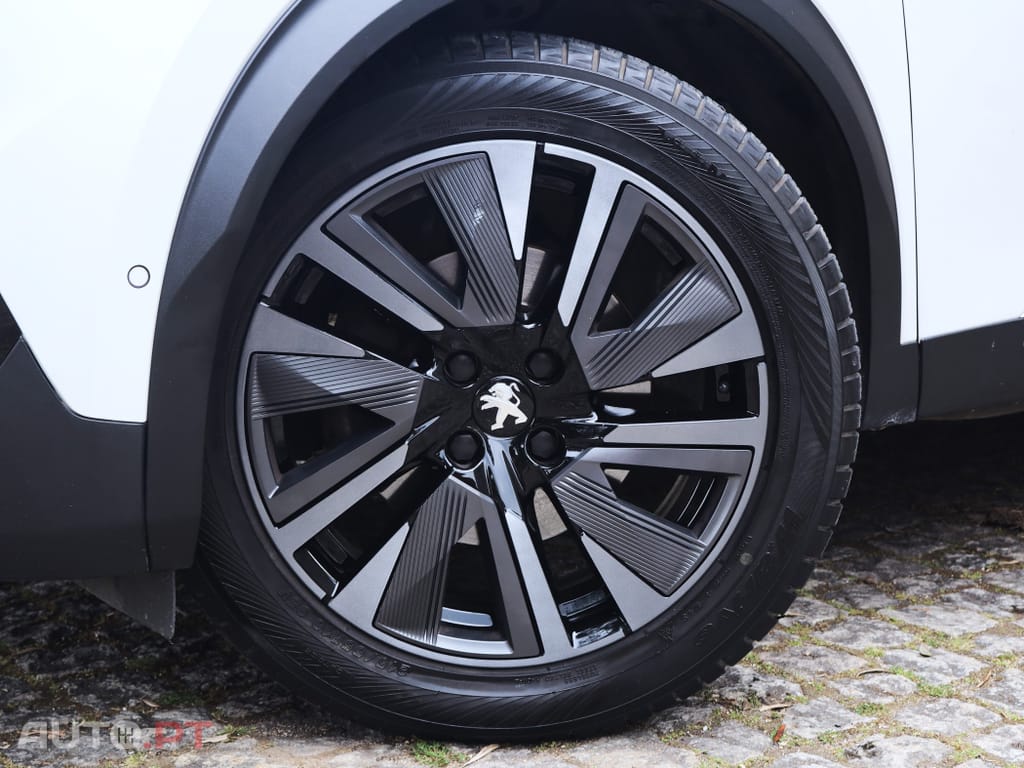 Peugeot 2008 1.5 BlueHDi GT EAT8