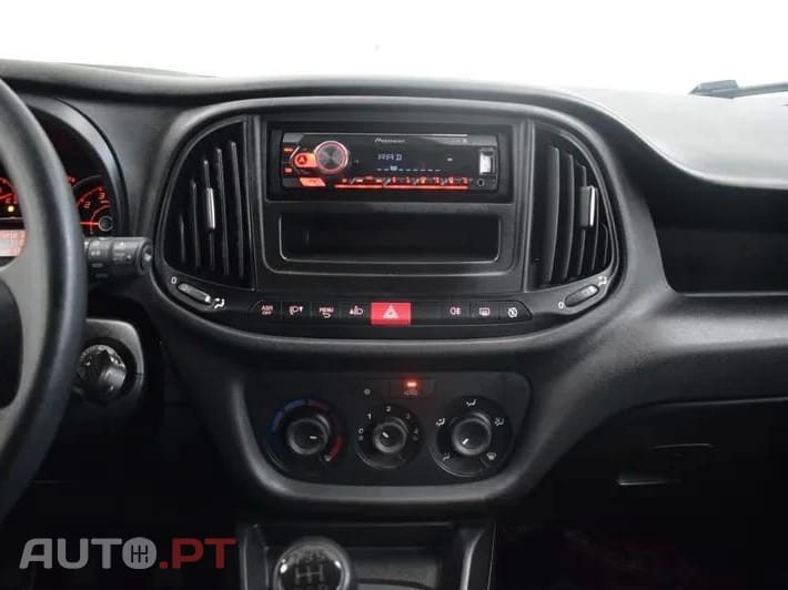 Fiat Doblo Cargo 1.3 M-Jet Easy Van 3L