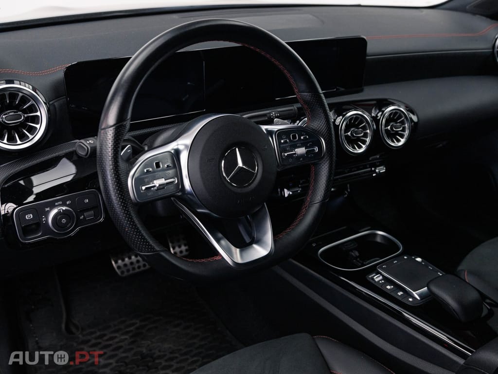 Mercedes-Benz CLA 250 e Shooting Brake AMG Line