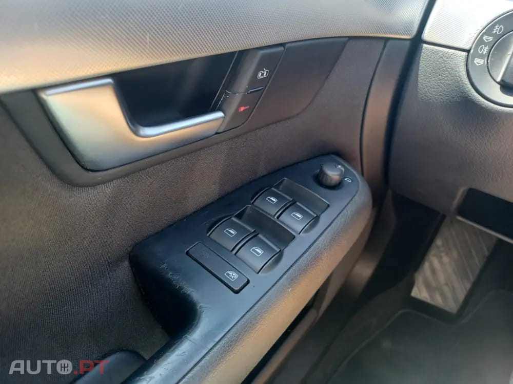 Audi A4 2.0 TDI S-line