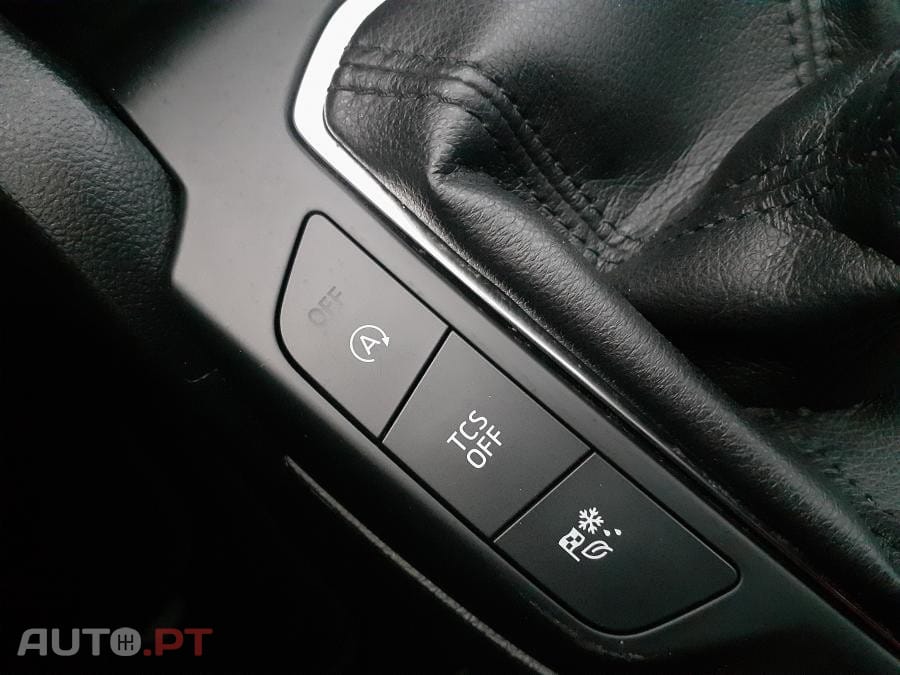 Ford Focus SW 1.5 TDCi EcoBlue Business — fotografia 17
