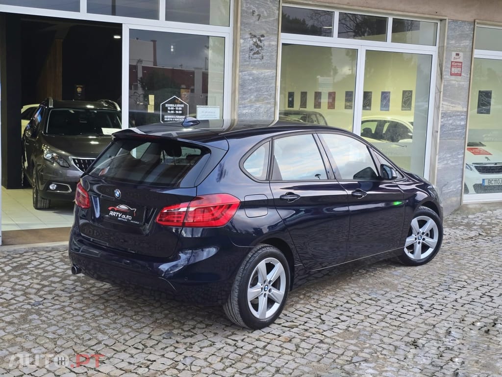 BMW 216 d Line Sport