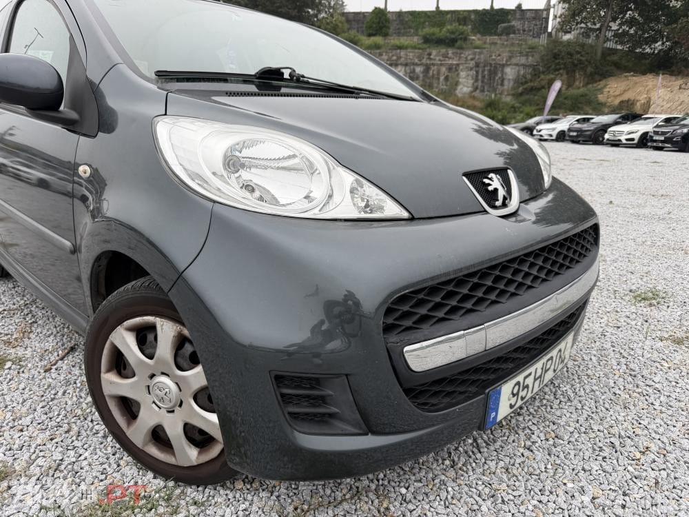 Peugeot 107 1.0 Sportium