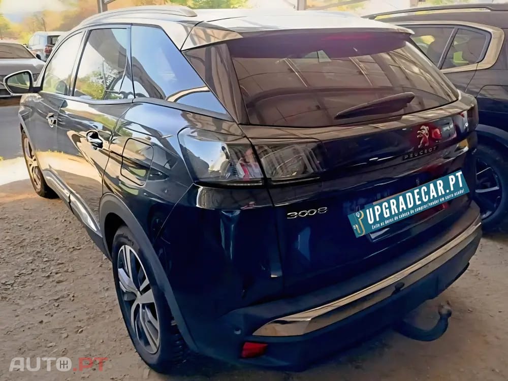 Peugeot 3008 1.6 Hybrid Allure e-EAT8