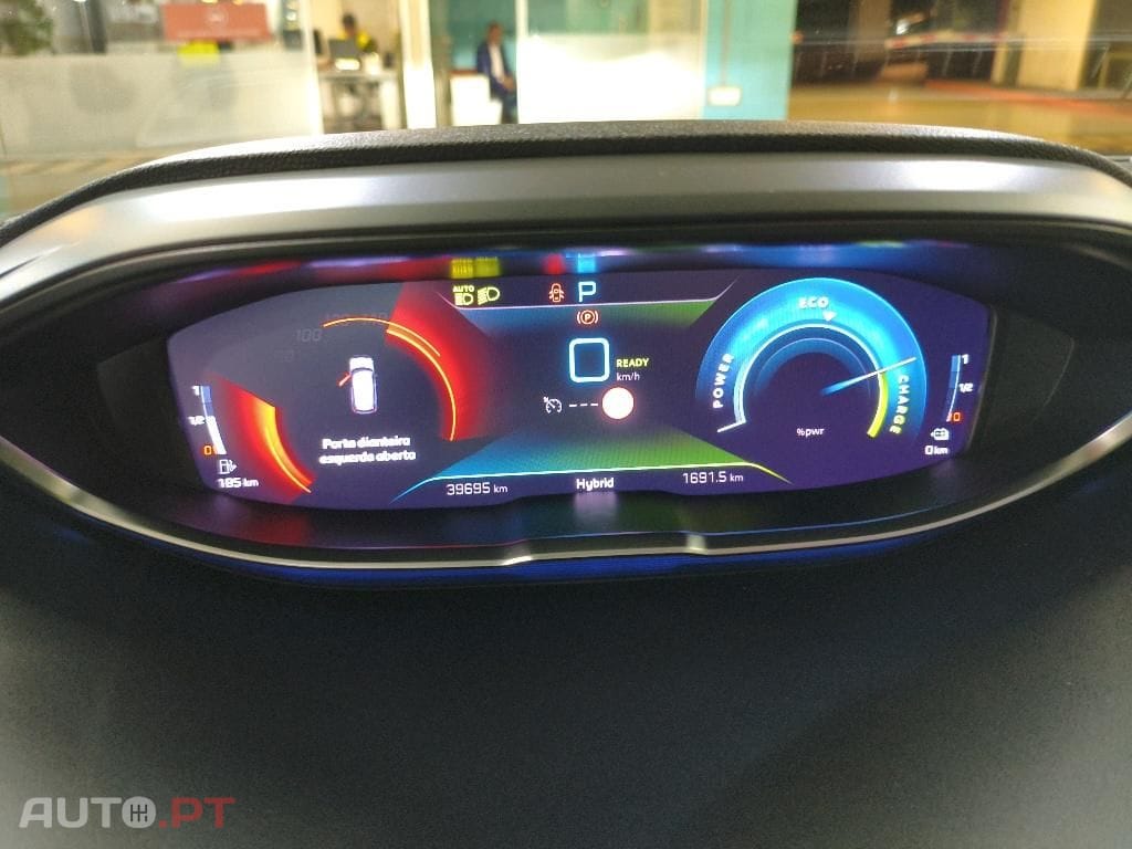 Peugeot 3008 1.6 Hybrid Allure Pack e-EAT8