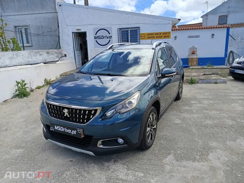 Peugeot 2008 1.2 VTi Active