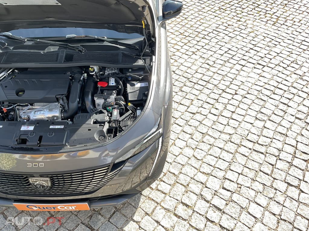 Peugeot 308 1.6 Hybrid Allure Pack e-EAT8