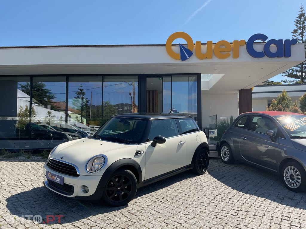 MINI Cooper Cooper D