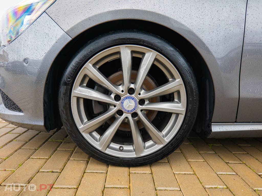 Mercedes-Benz CLA 200 d Shooting Brake Urban Aut.