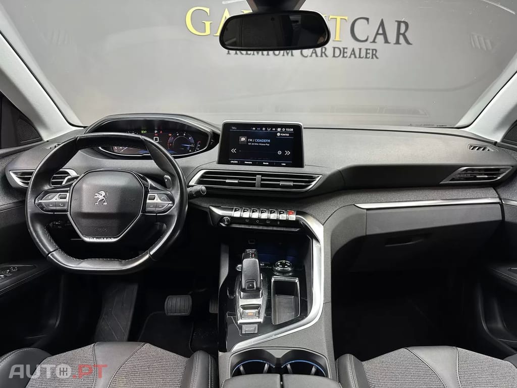 Peugeot 3008 1.5 BlueHDi Allure — fotografia 12
