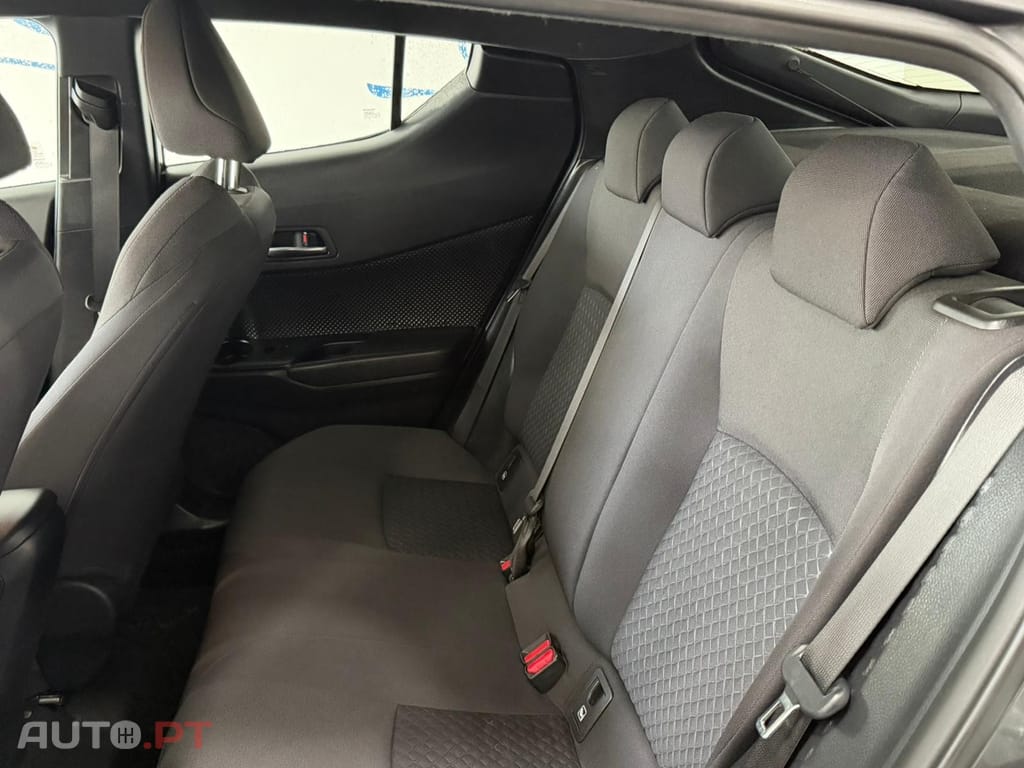 Toyota C-HR 2.0 Hybrid Exclusive