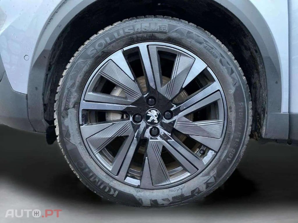 Peugeot E-2008 GT