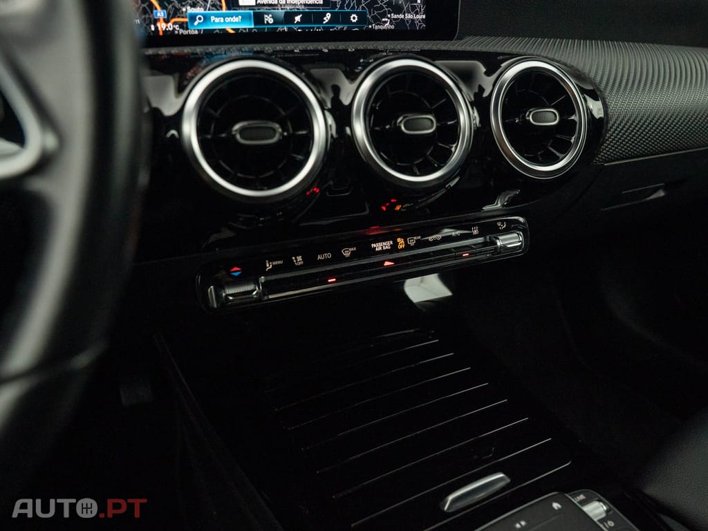 Mercedes-Benz A 250 e Style Plus