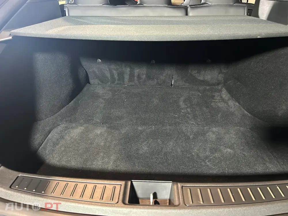 Tesla Model S 75D